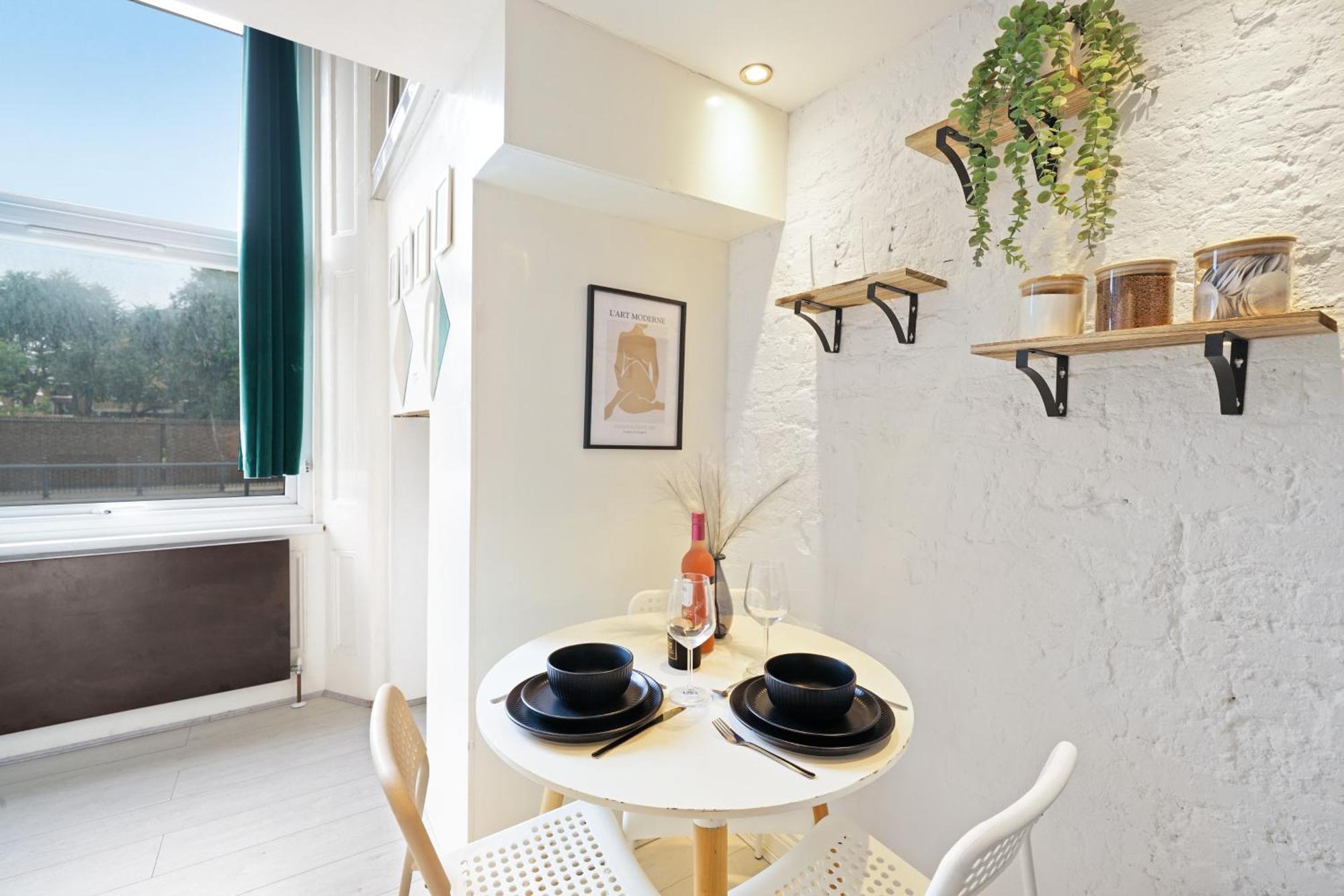 Cozy Split-Level Studio By Livestay Short Lets & Serviced Accommodation 伦敦 外观 照片